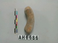 藏品(灰褐色夾砂陶把)的圖片